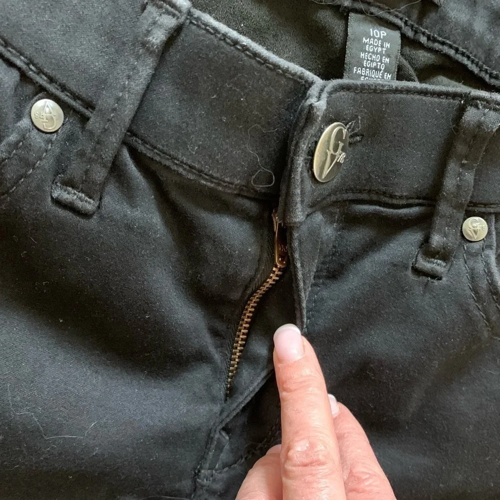 GLORIA VANDERBILT 10 Petite Black Jeans
